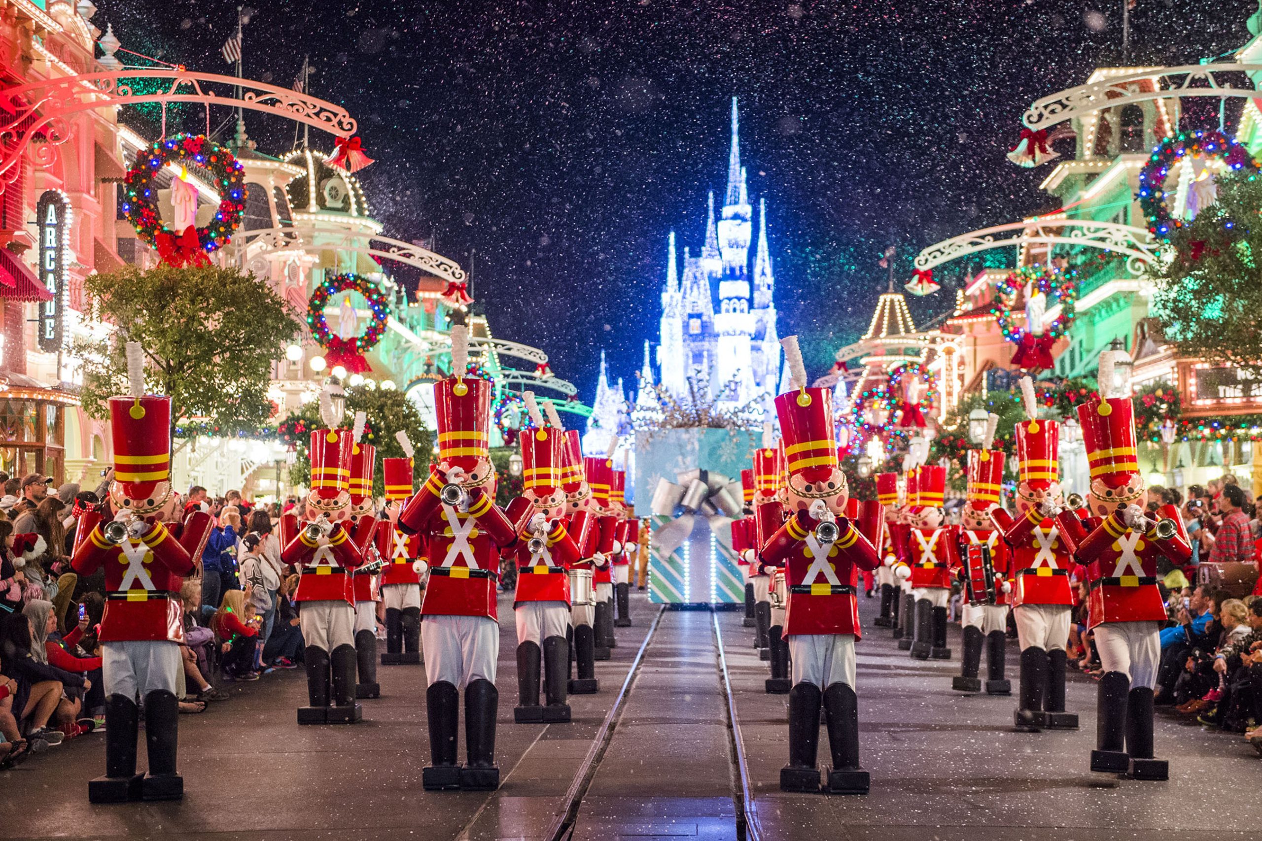Disney World Christmas Parade